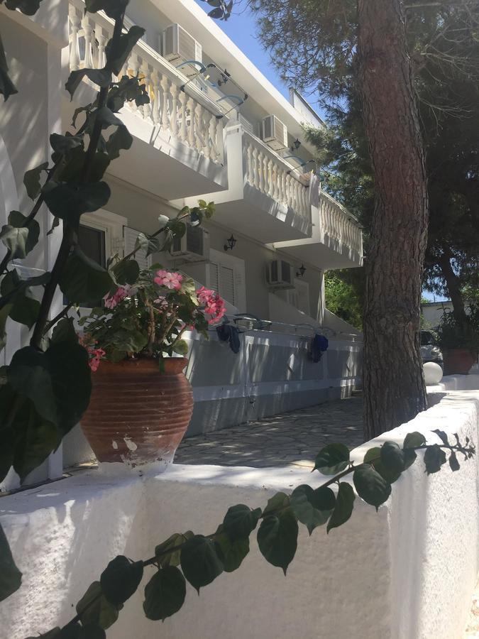 Neraida Studios Τσιλιβί Εξωτερικό φωτογραφία